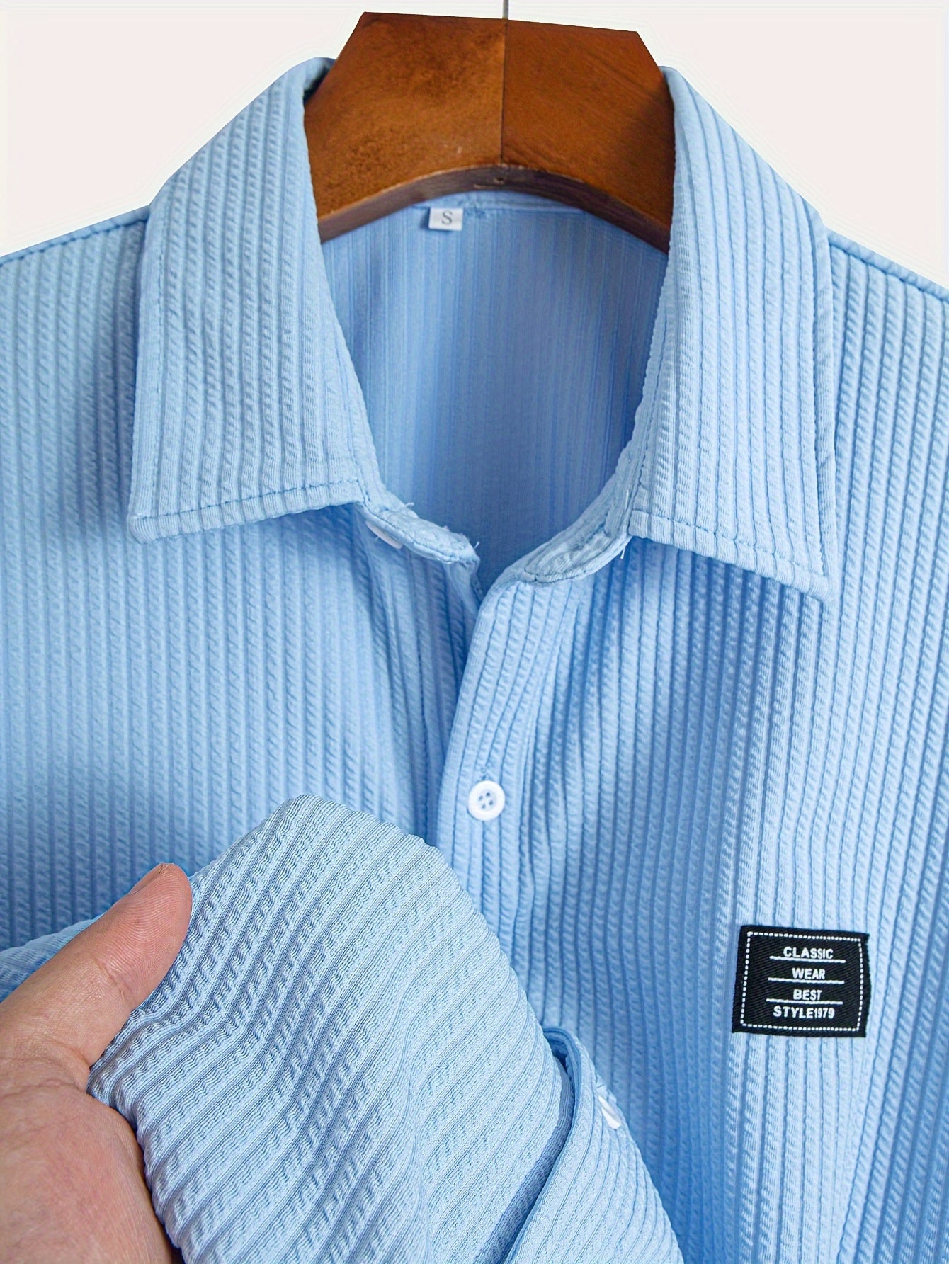 Hellblaues Streifenmuster-Poloshirt - Ben