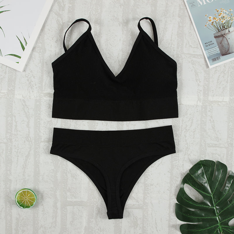 Lina - Vielseitiges Schwarzes Dessous-Set