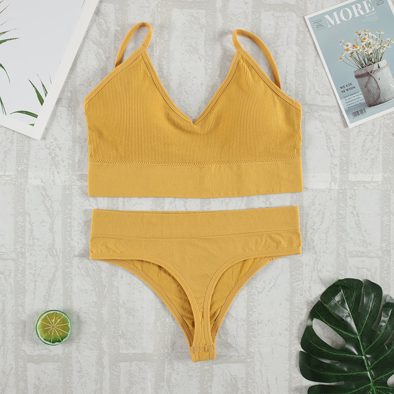 Lina - Vielseitiges Schwarzes Dessous-Set