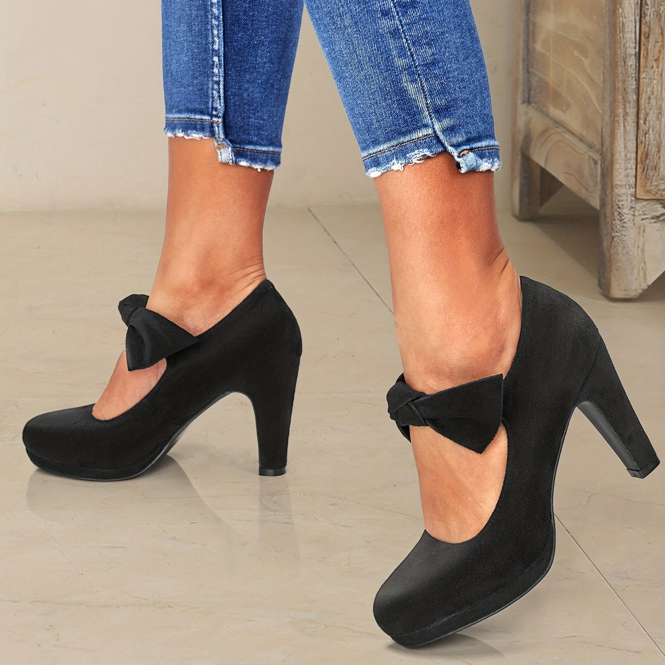 Schwarze Mary Jane Pumps mit Schleife - Lena
