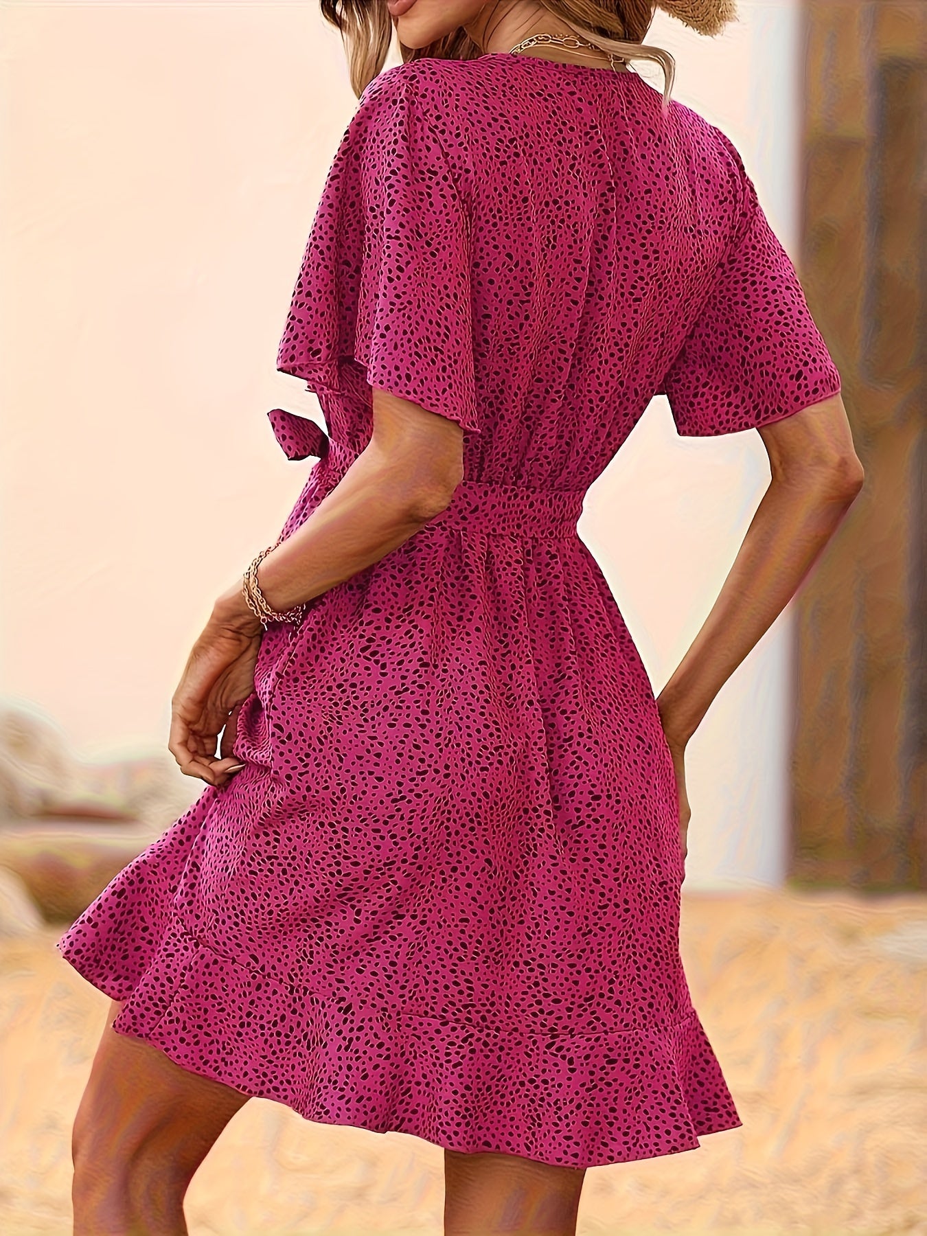 Rotes Dalmatiner-Kleid mit Surplice-Ausschnitt - Nina