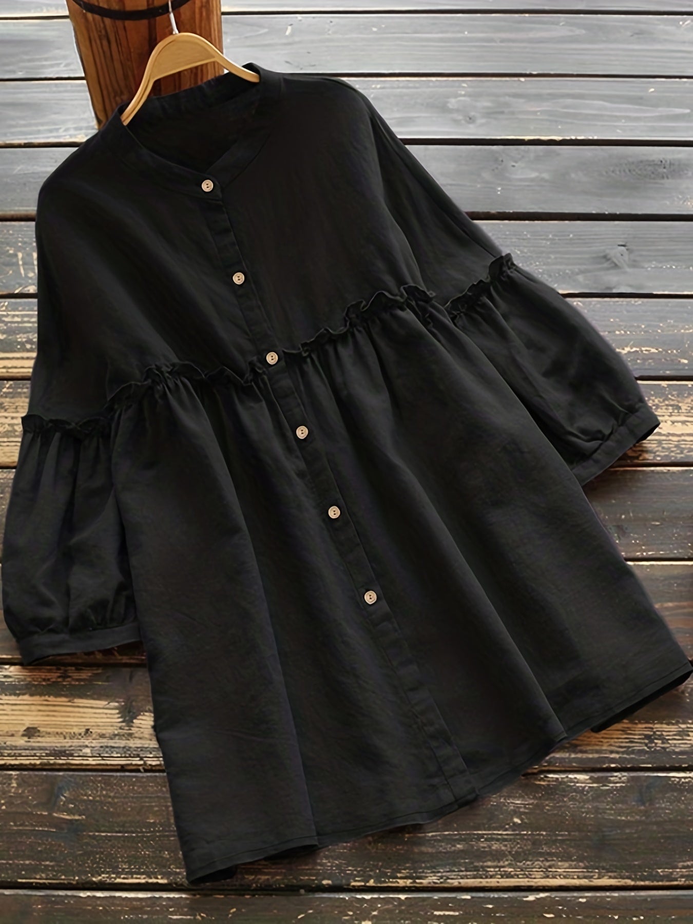 Schwarzes Herzkragen Shirt - Mia