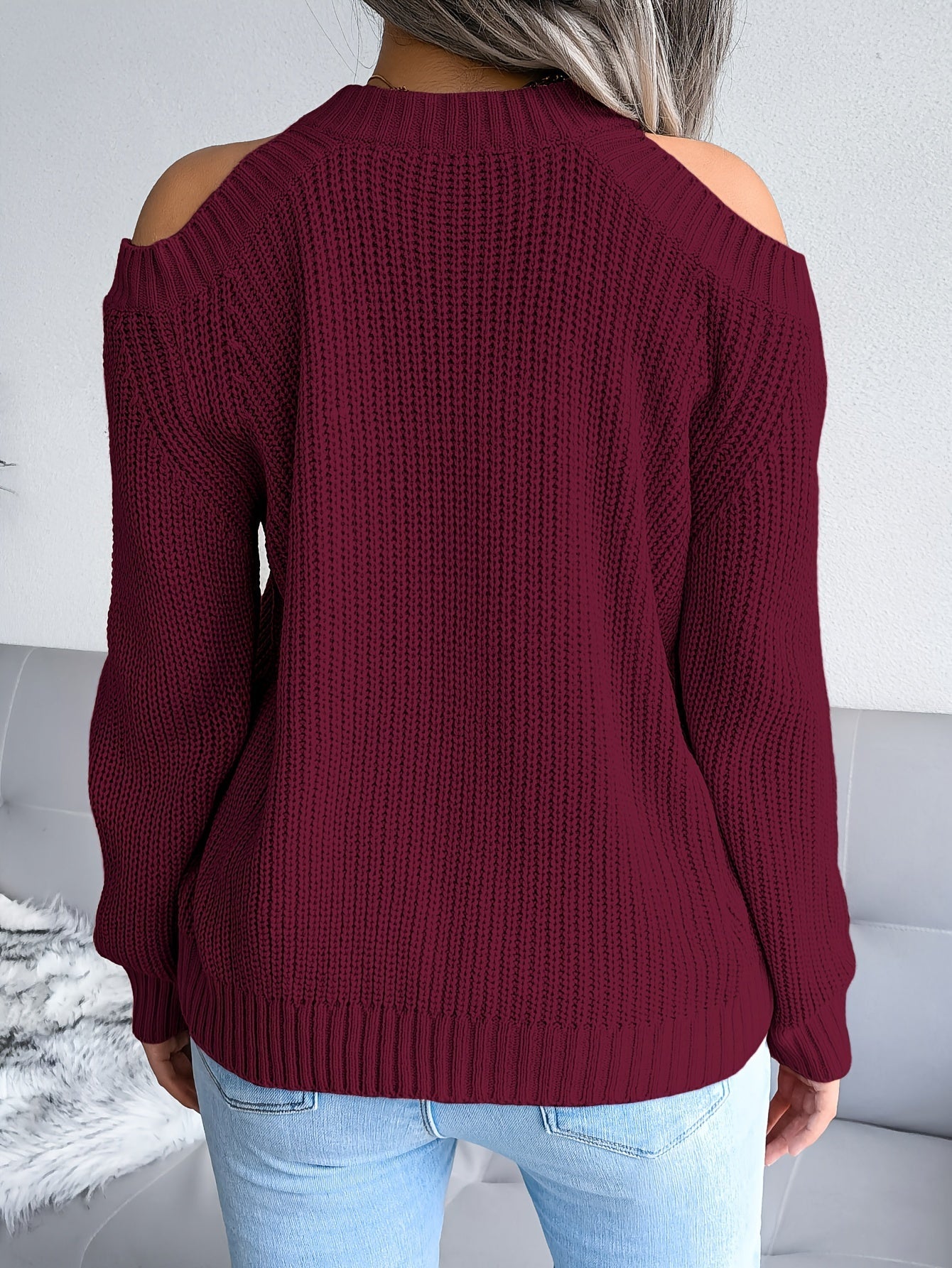 Orange-Roter Strickpullover mit Schulterausschnitt - Mila
