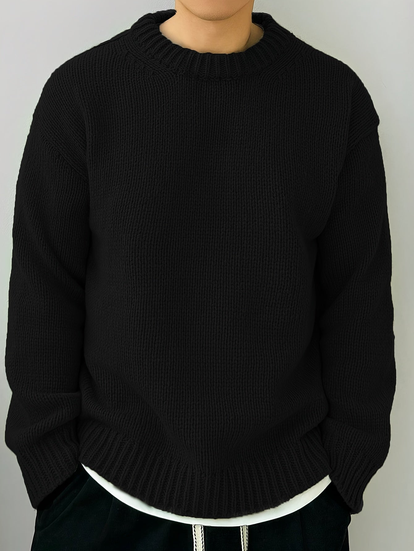 Olivgrüner Strickpullover mit Rundhalsausschnitt - Finn