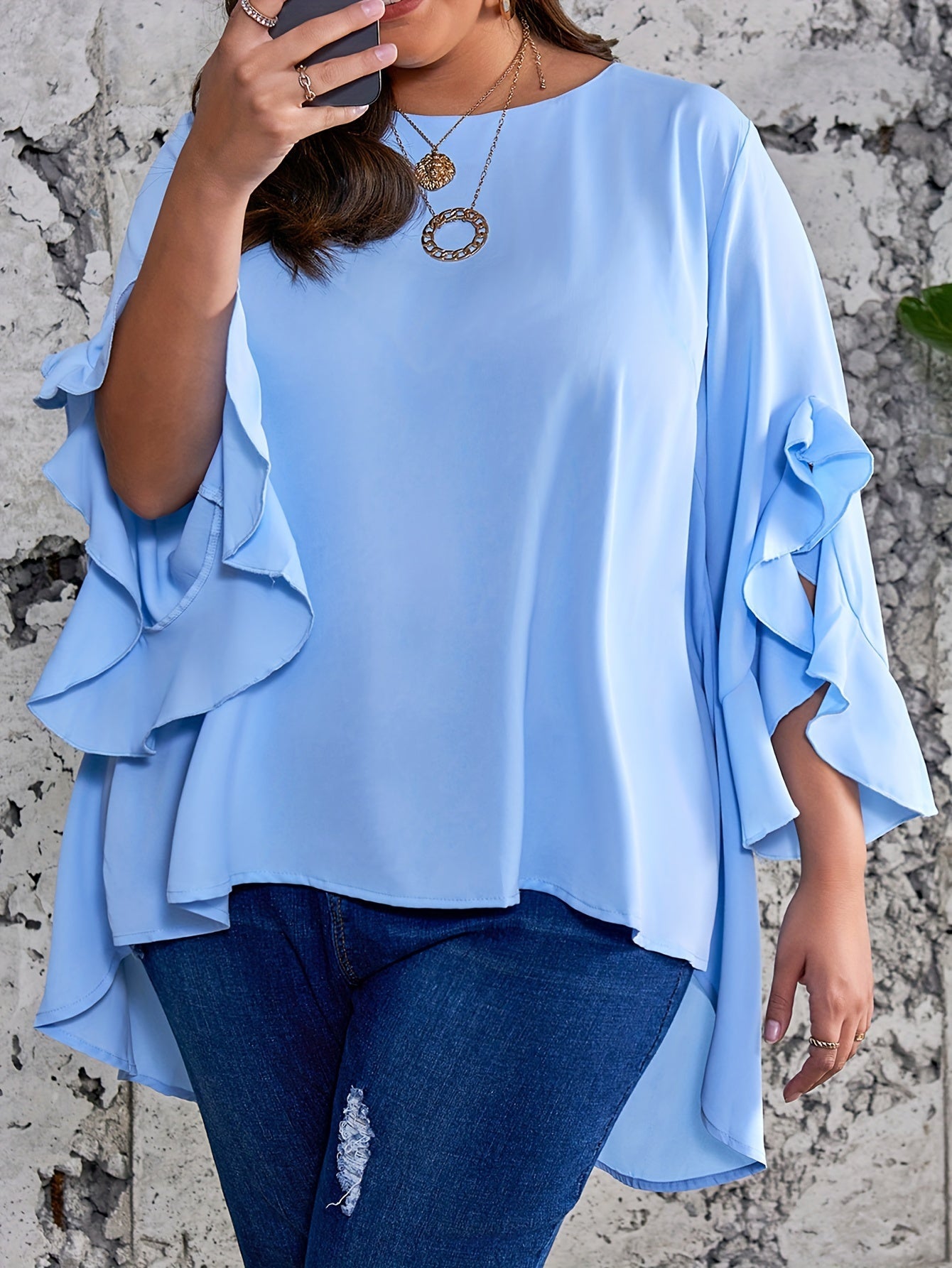 Hellblaue Rüschenbluse - Sophie
