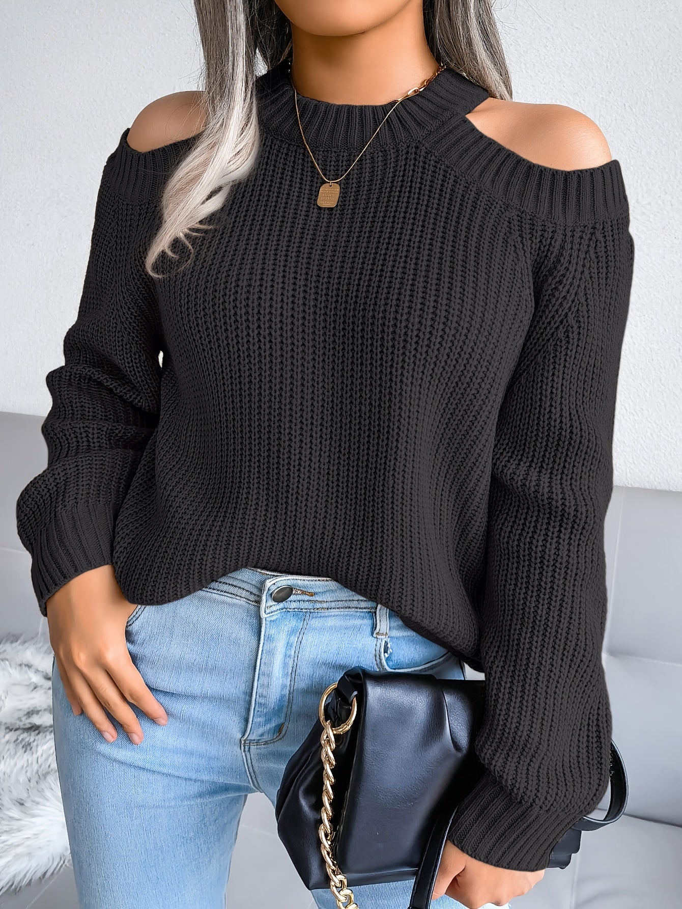 Orange-Roter Strickpullover mit Schulterausschnitt - Mila