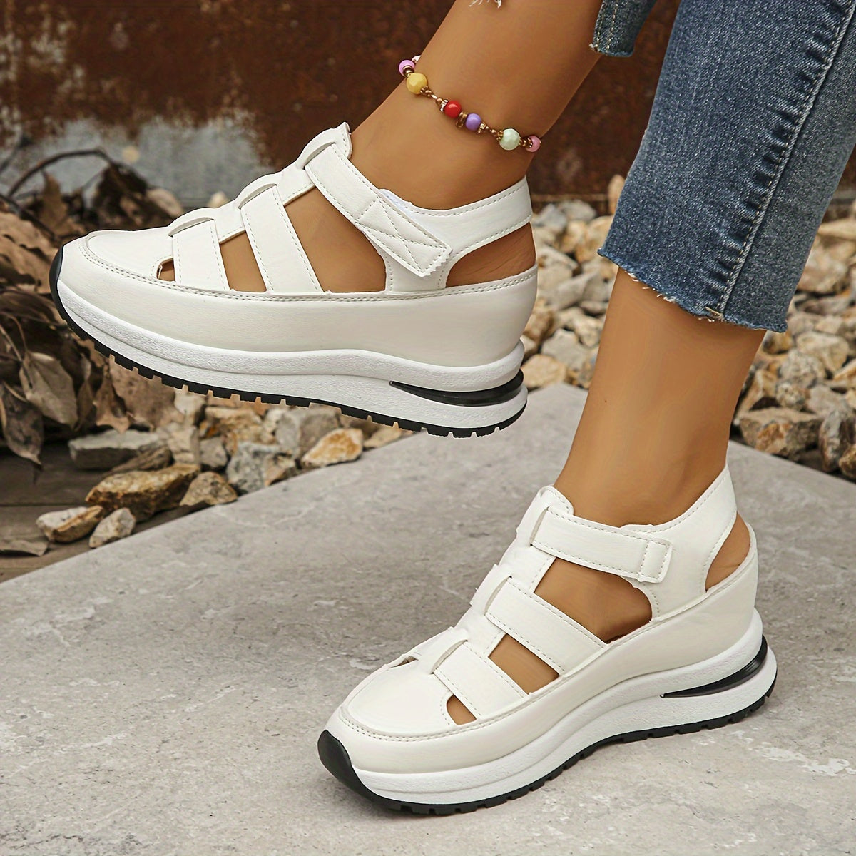 Weiße Keilsandalen - Liv