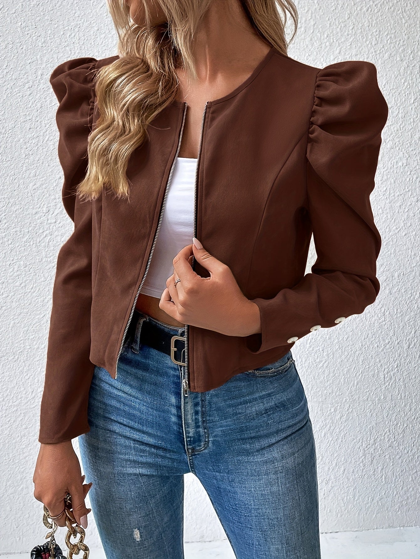 Schwarze Kurzjacke mit Puffärmeln - Clara