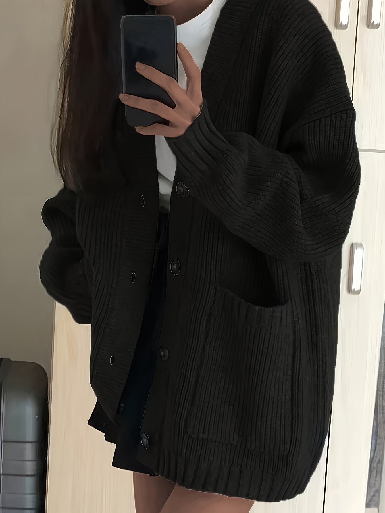 Kaffeefarbene Strickjacke mit Knöpfen - Lise