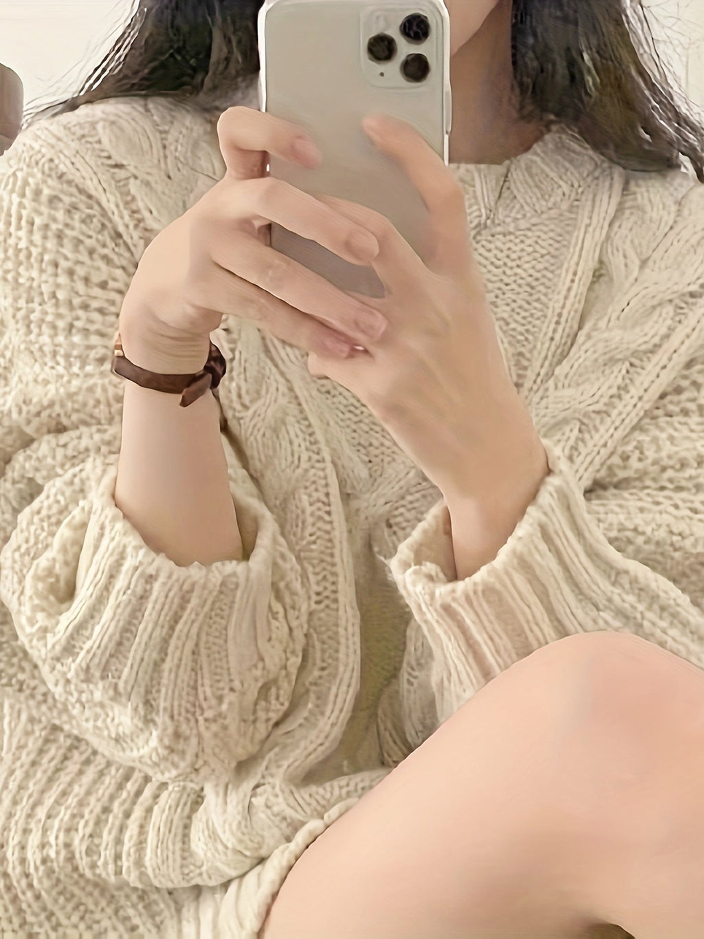 Apricotfarbener Kabelstrickpullover mit Rundhalsausschnitt - Emma