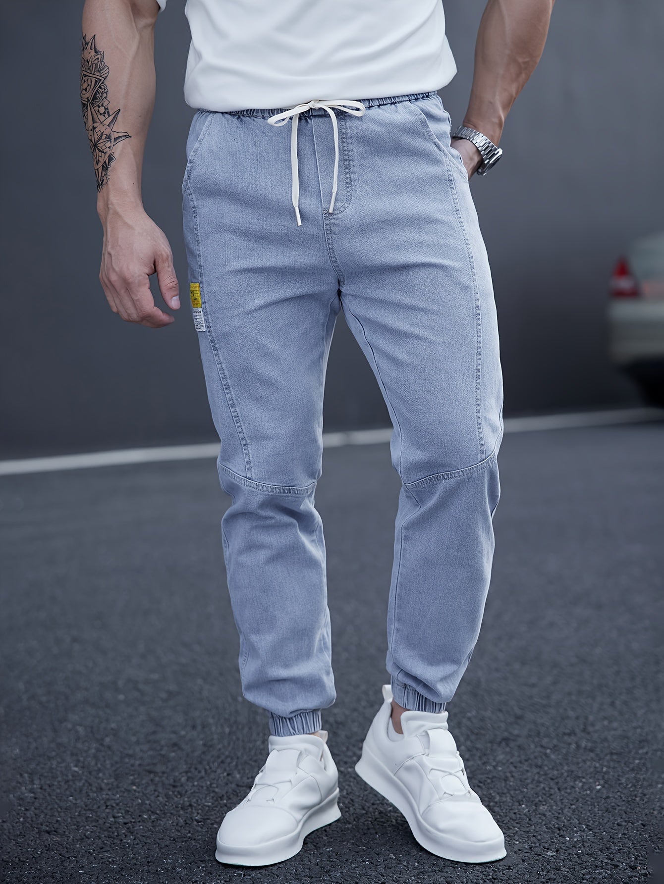 Schwarze Jogger-Jeans mit Kordelzug - Leo