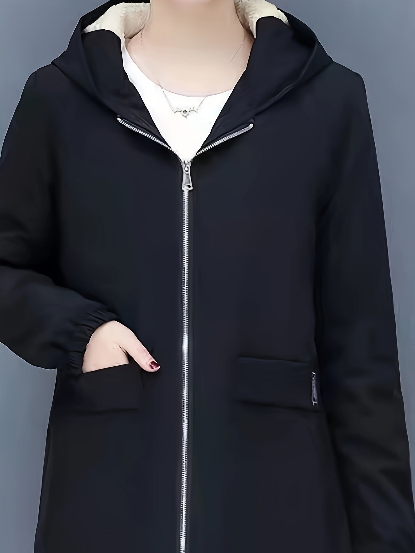 Schwarze Kapuzenjacke mit Reißverschluss - Lena