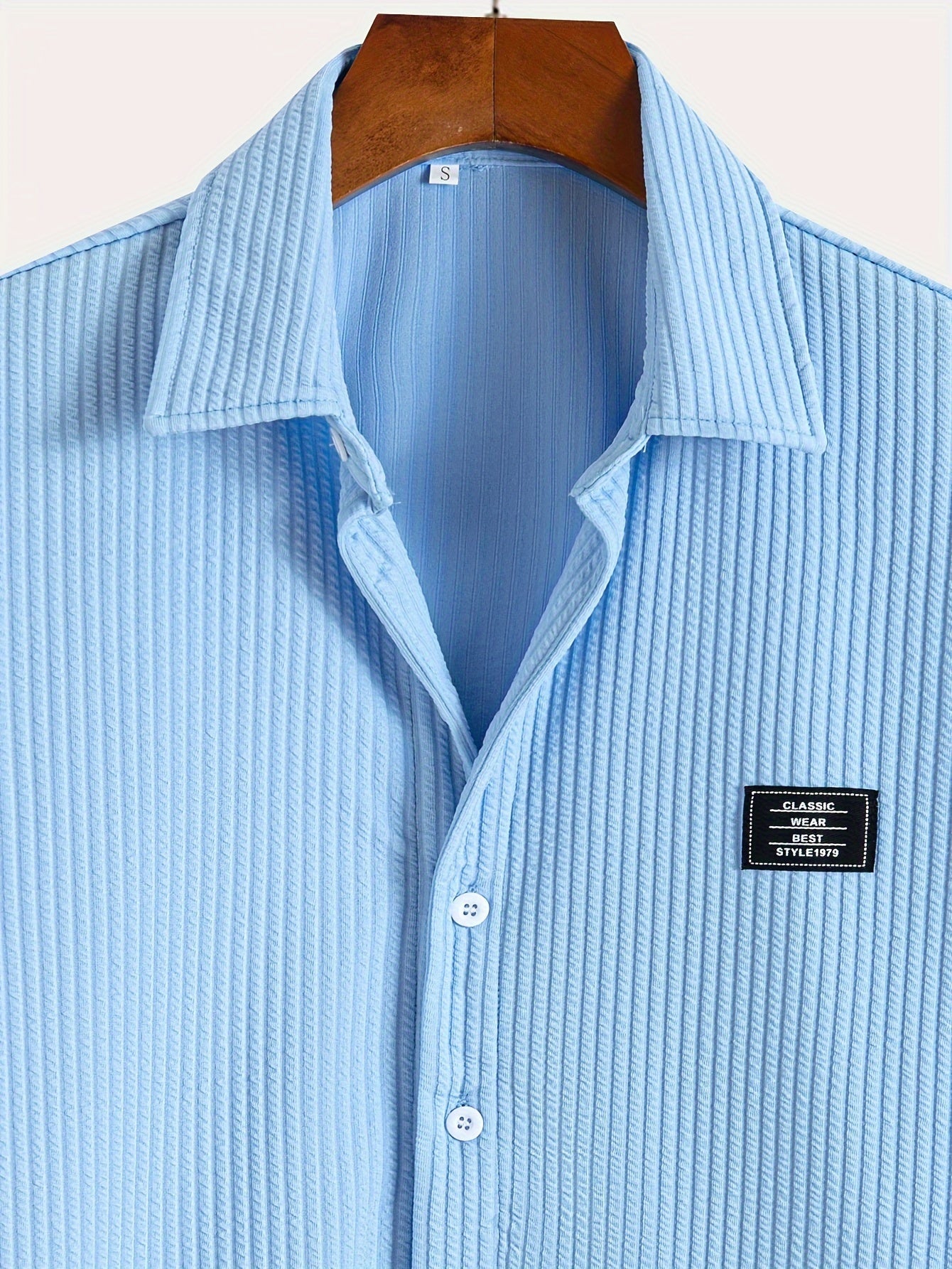 Hellblaues Streifenmuster-Poloshirt - Ben