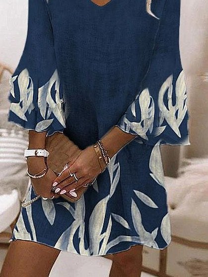 Blaues Mini-Kleid mit Flared Ärmeln und V-Ausschnitt - Liv