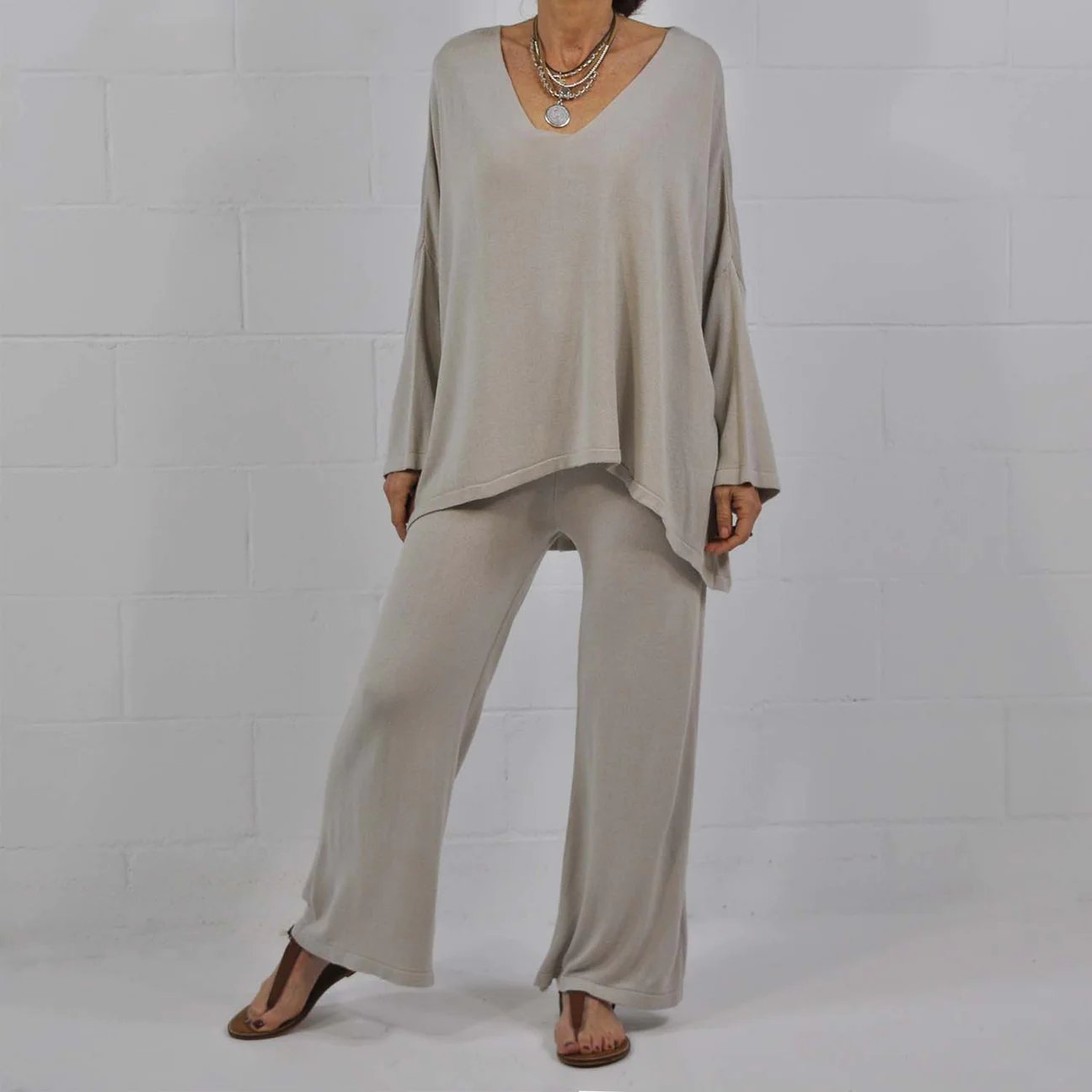 Amelia - Khaki Gestricktes Freizeitset mit Bluse und Hose