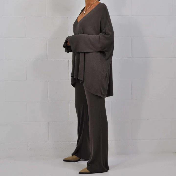 Amelia - Khaki Gestricktes Freizeitset mit Bluse und Hose