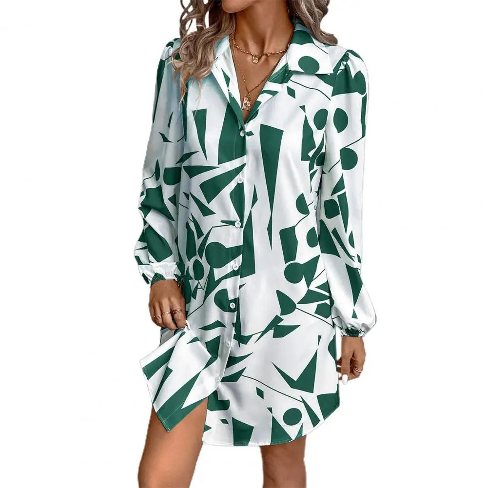 Iris - Lockeres Hemdkleid in Blau