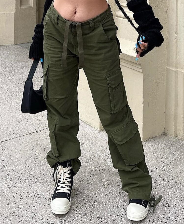 Vielseitige Damen-Cargohose: Stil & Komfort