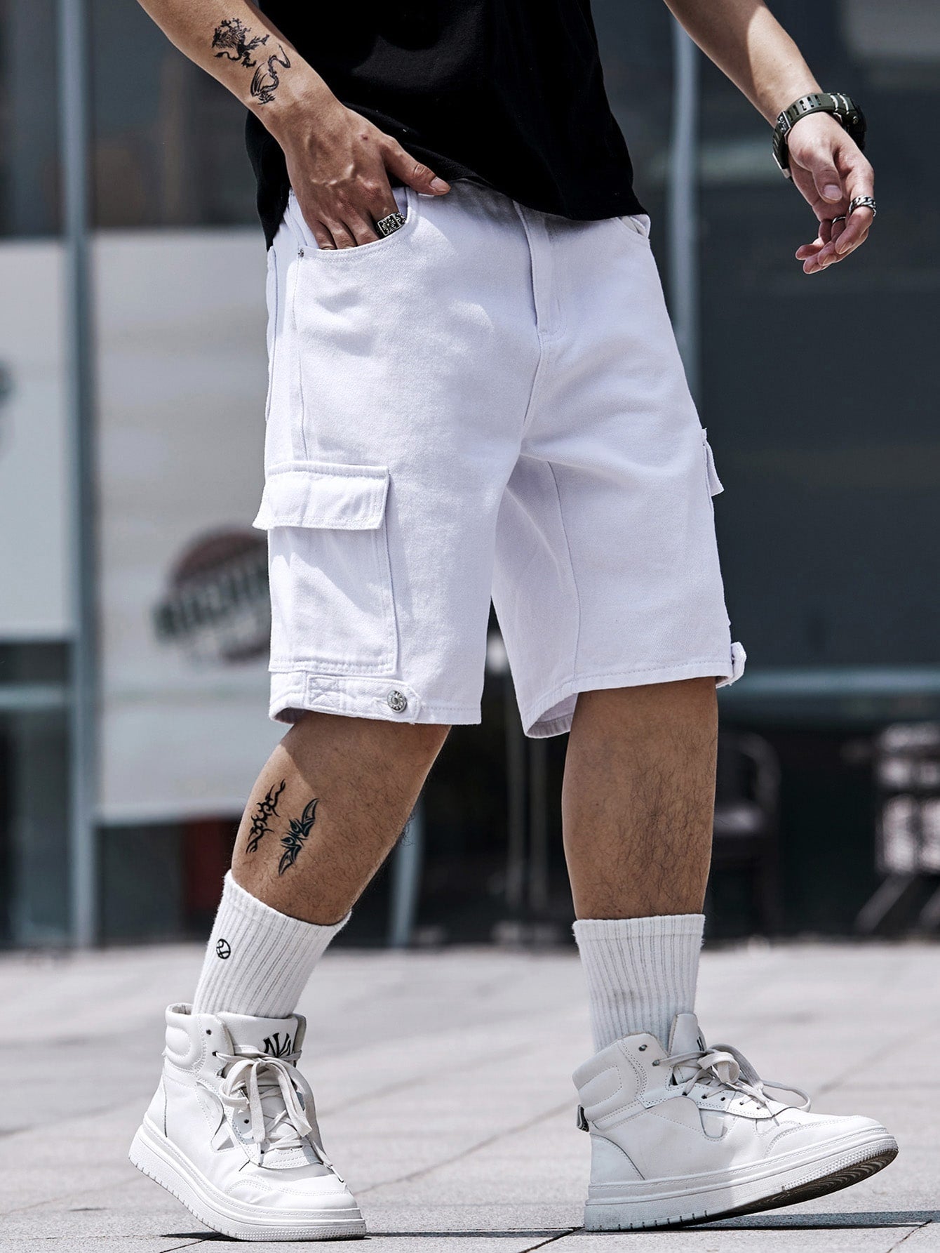 Stilvolle Weiße Denim-Shorts - Perfekte Passform mit Taschen