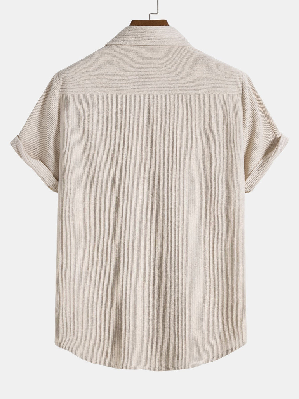 Sommerliches Polyester-Set: Lebhaftes Streifenshirt & Trendige Shorts