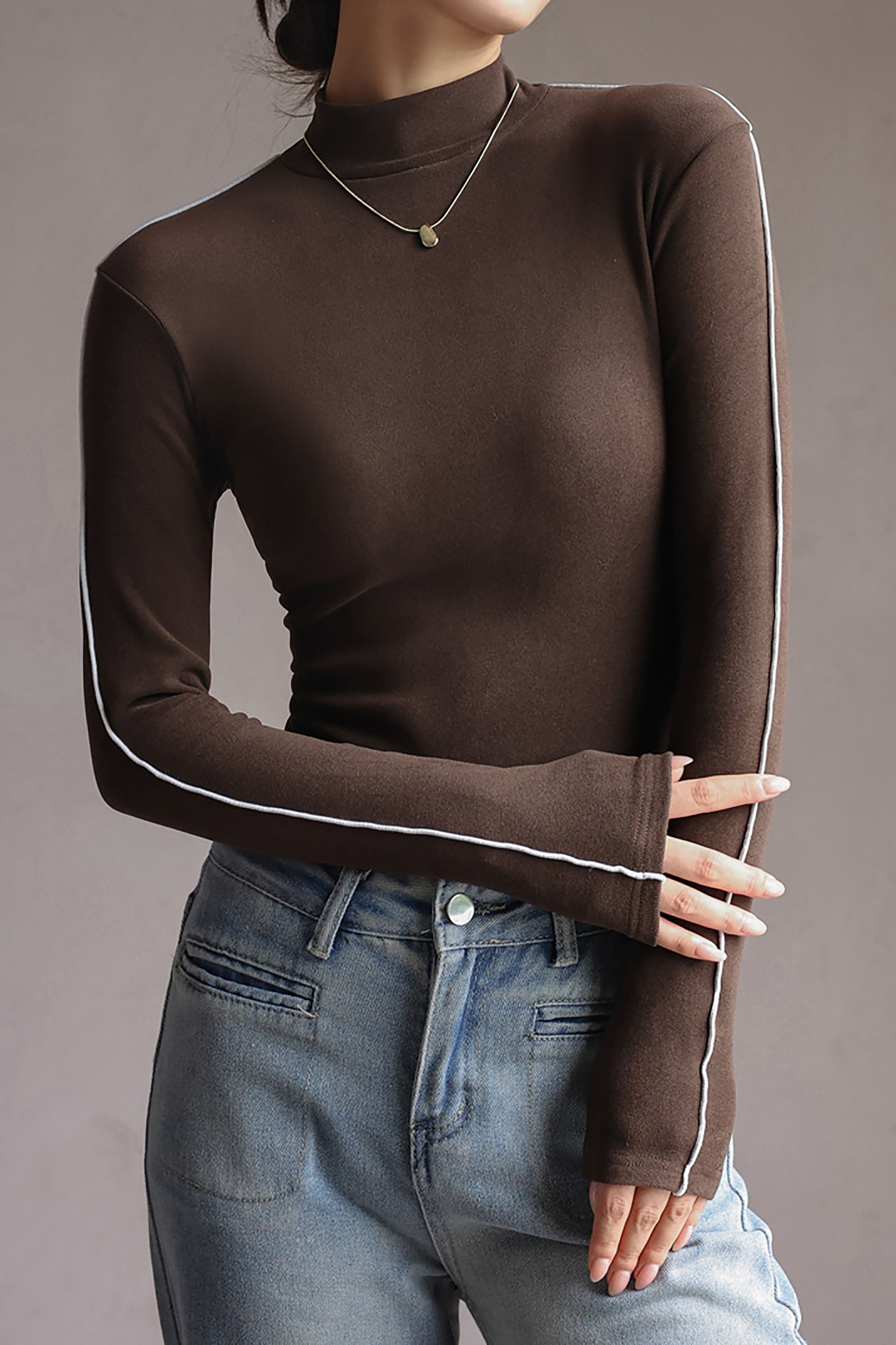 Warme halbhohe Rollkragenpullover mit langen Ärmeln