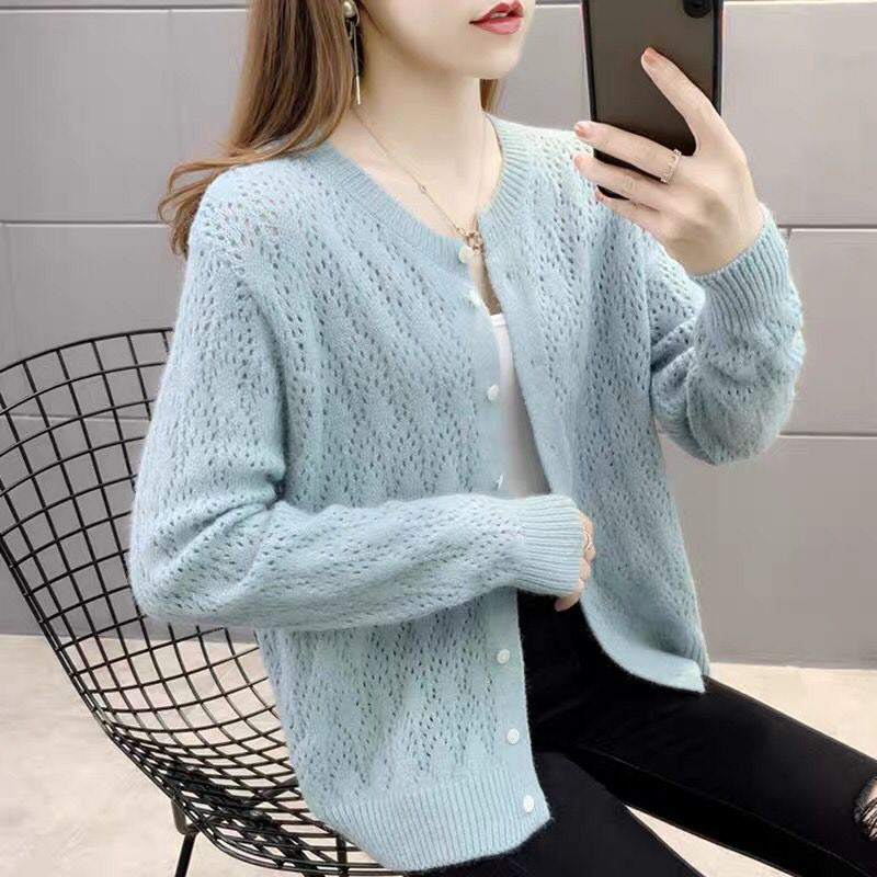 Frische Frühlings-Strickjacke aus reiner Wolle