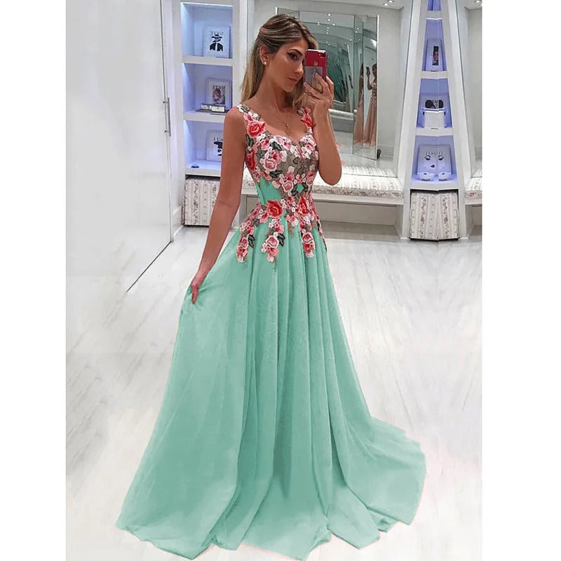 Charmante Blumenkleid: Pure Eleganz trifft Stil