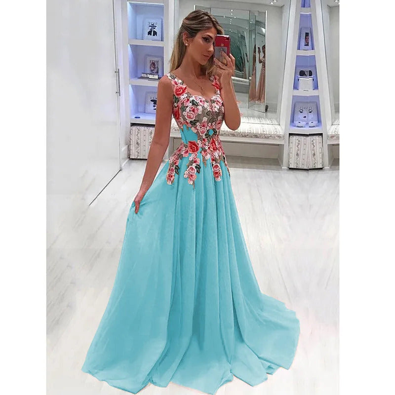 Charmante Blumenkleid: Pure Eleganz trifft Stil