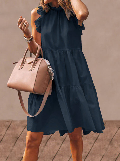 Charmantes ärmelloses Kleid mit Rüschen und lockerer Passform